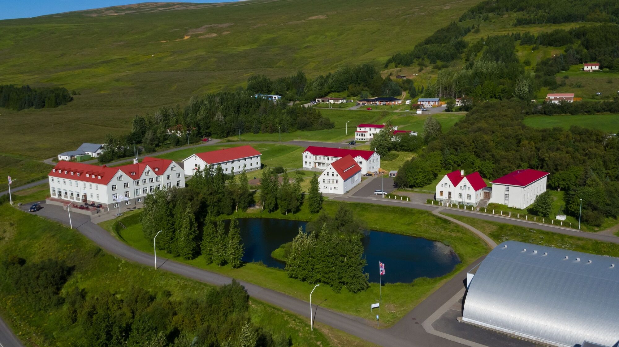 Hotel Laugar Лейґар Екстер'єр фото